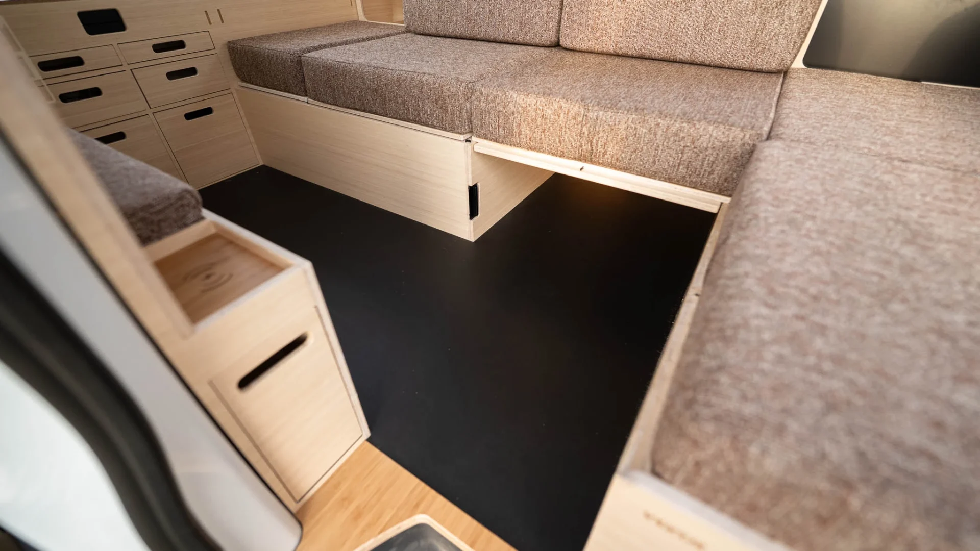 Ventje T7 camper interieur - vloerverwarming